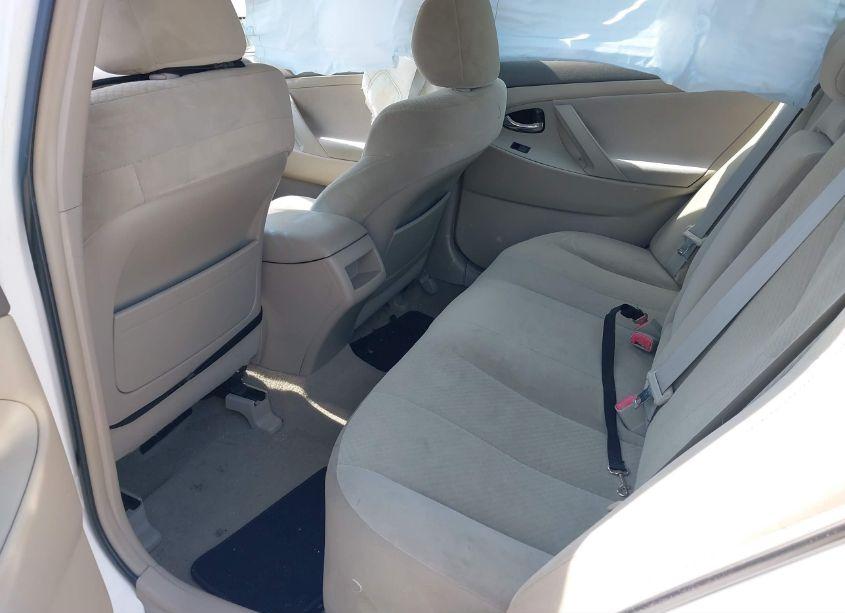 Photo 8 of 2009 Toyota Camry LE (VIN 4T1BE46K79U802007)