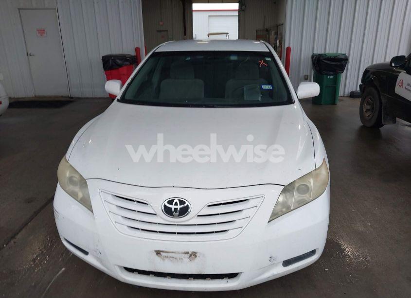 Photo 6 of 2009 Toyota Camry (VIN 4T1BE46K79U813573)