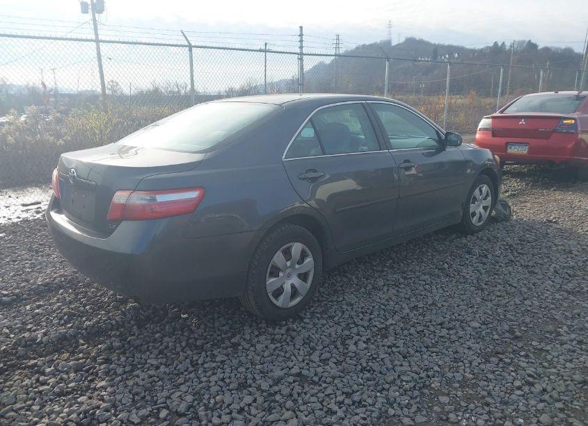 Photo 4 of 2009 Toyota Camry LE (VIN 4T1BE46K79U818546)