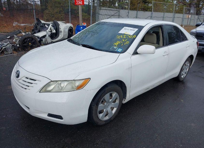 Photo 2 of 2009 Toyota Camry (VIN 4T1BE46K79U830079)