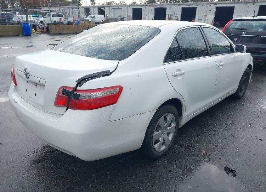 Photo 4 of 2009 Toyota Camry (VIN 4T1BE46K79U830079)
