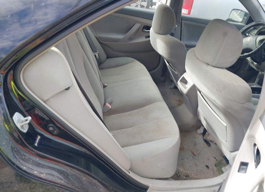 Photo 8 of 2009 Toyota Camry LE (VIN 4T1BE46K79U830633)