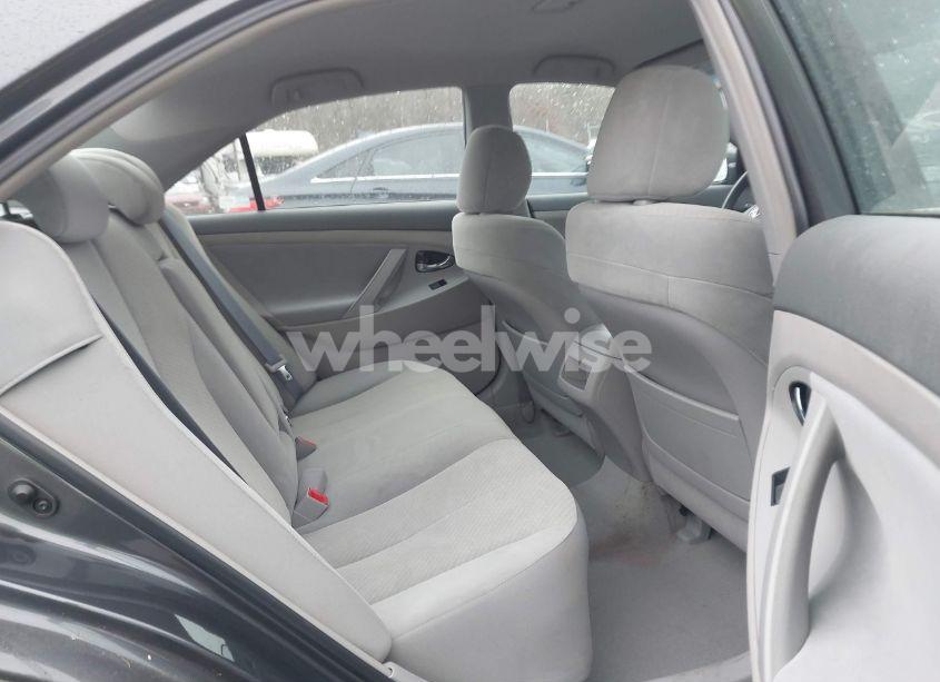 Photo 8 of 2009 Toyota Camry LE (VIN 4T1BE46K79U831264)