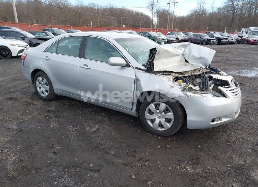 2009 Toyota Camry LE (VIN 4T1BE46K79U839039) main photo