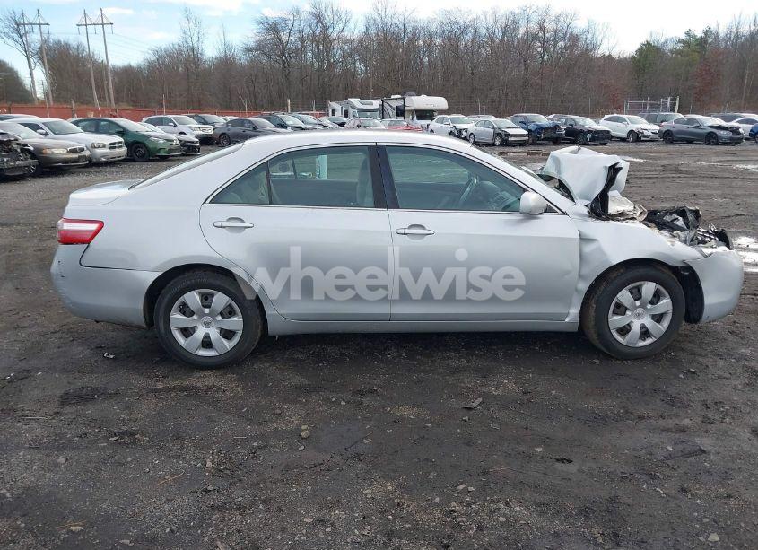 Photo 12 of 2009 Toyota Camry LE (VIN 4T1BE46K79U839039)