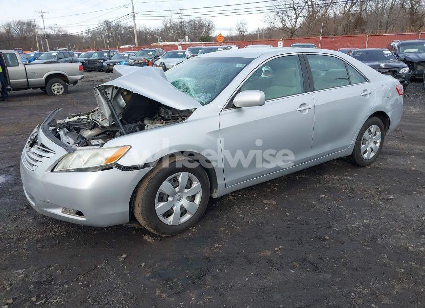 Photo 2 of 2009 Toyota Camry LE (VIN 4T1BE46K79U839039)