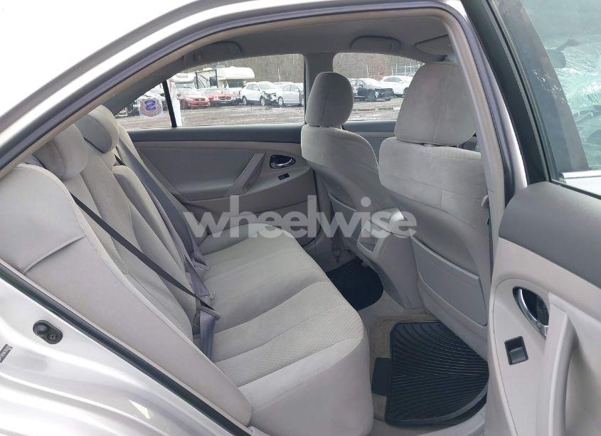 Photo 8 of 2009 Toyota Camry LE (VIN 4T1BE46K79U839039)