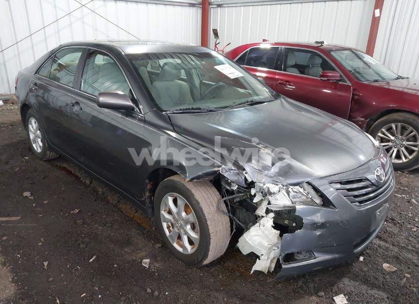 2009 Toyota Camry LE (VIN 4T1BE46K79U854656) main photo