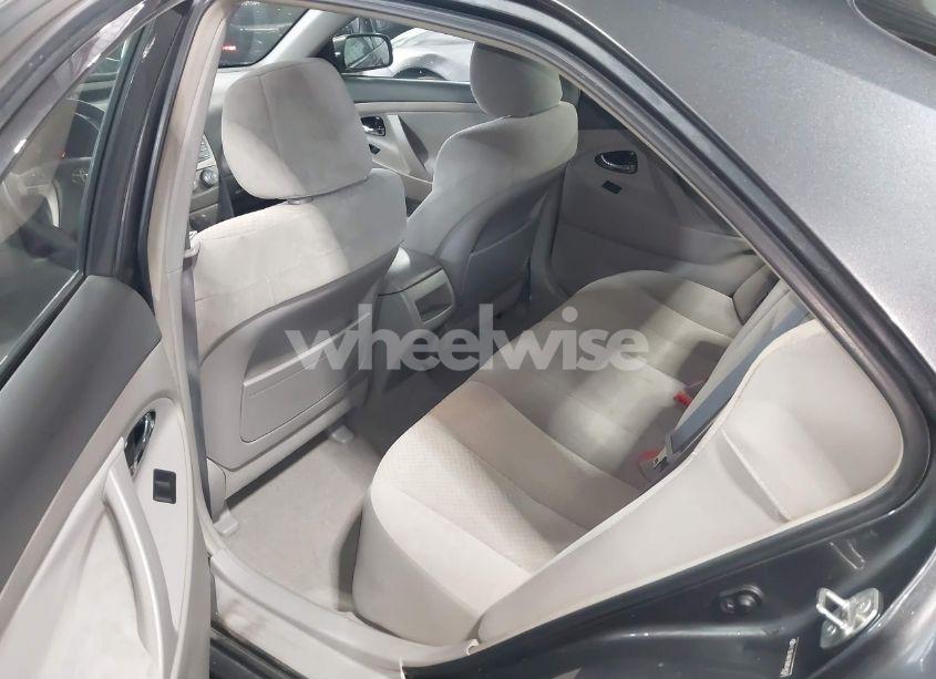 Photo 8 of 2009 Toyota Camry LE (VIN 4T1BE46K79U854656)