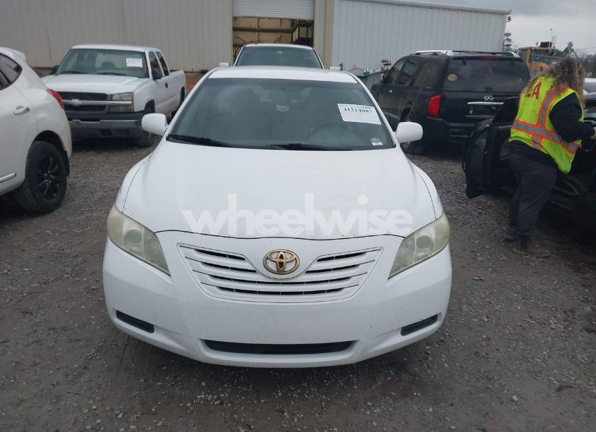 Photo 6 of 2009 Toyota Camry LE (VIN 4T1BE46K79U881906)