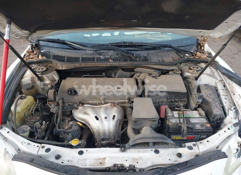 Photo 10 of 2009 Toyota Camry (VIN 4T1BE46K79U887771)