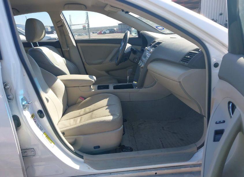 Photo 5 of 2009 Toyota Camry SE/LE/XLE (VIN 4T1BE46K79U904004)