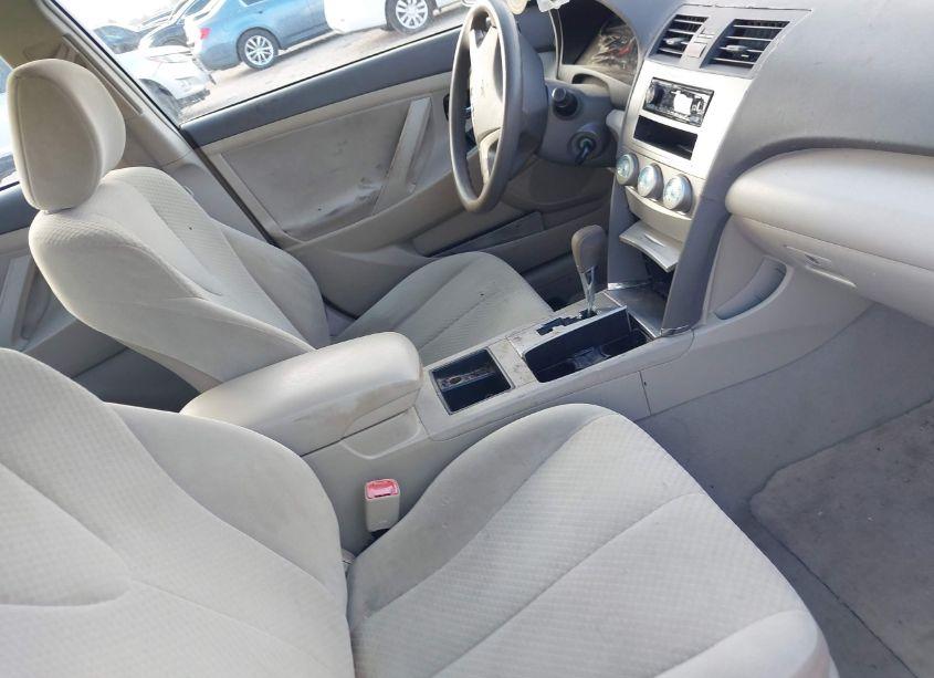 Photo 5 of 2009 Toyota Camry LE (VIN 4T1BE46K79U912961)