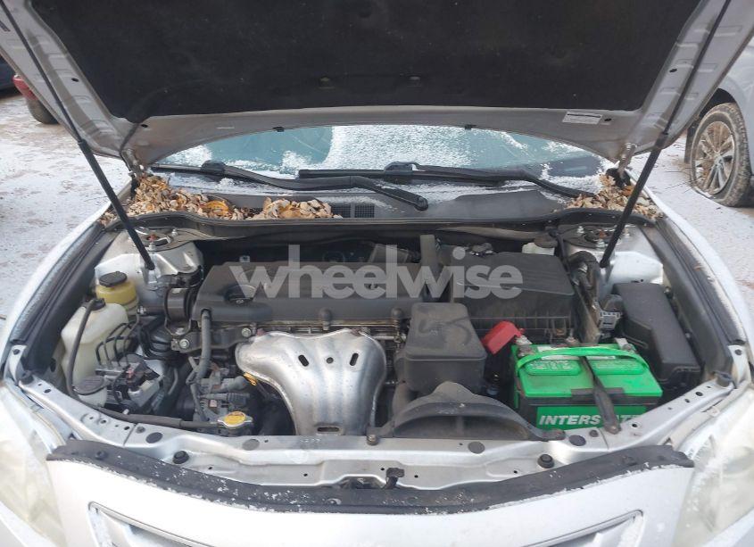 Photo 10 of 2009 Toyota Camry LE (VIN 4T1BE46K79U915830)