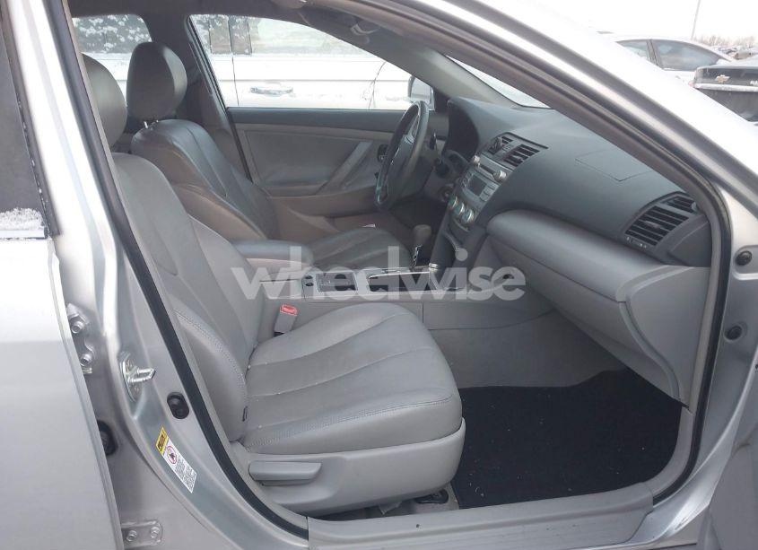 Photo 5 of 2009 Toyota Camry LE (VIN 4T1BE46K79U915830)