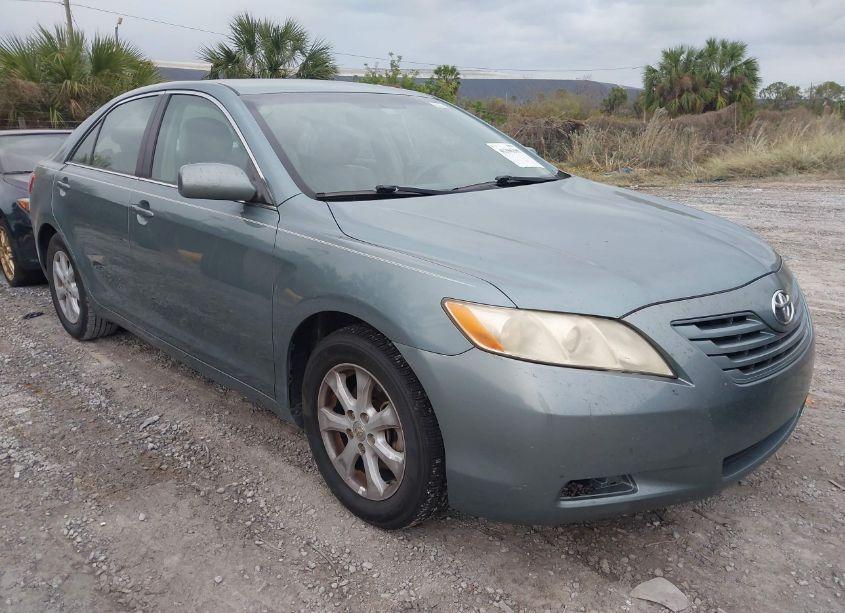 2009 Toyota Camry LE (VIN 4T1BE46K79U917786) main photo