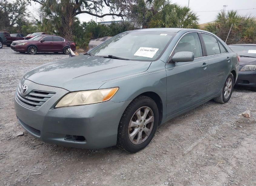 Photo 2 of 2009 Toyota Camry LE (VIN 4T1BE46K79U917786)