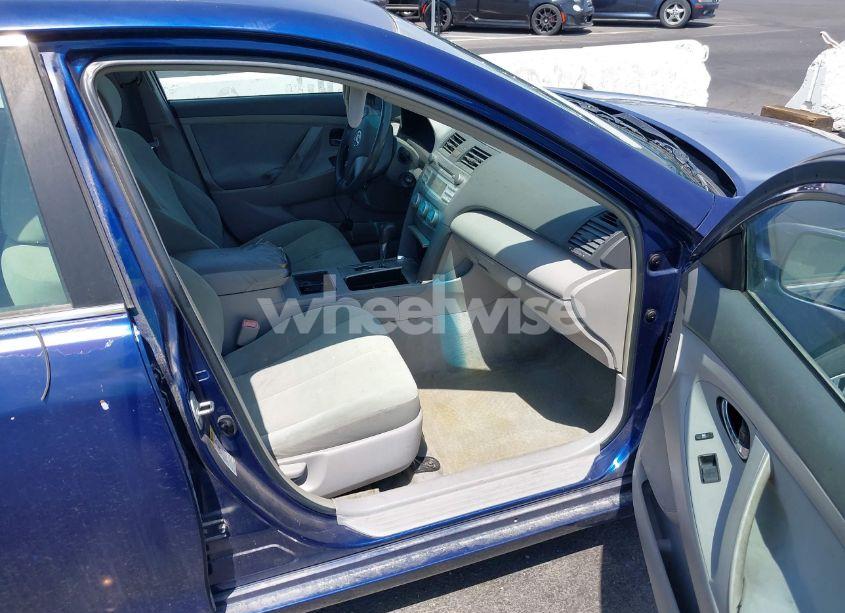 Photo 5 of 2007 Toyota Camry LE (VIN 4T1BE46K87U015919)