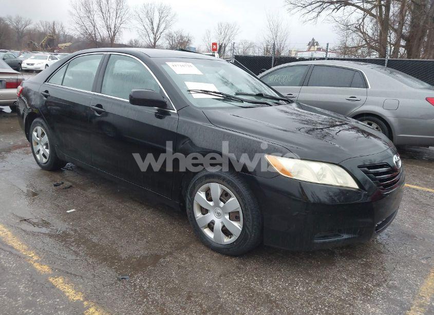 2007 Toyota Camry LE (VIN 4T1BE46K87U022353) main photo