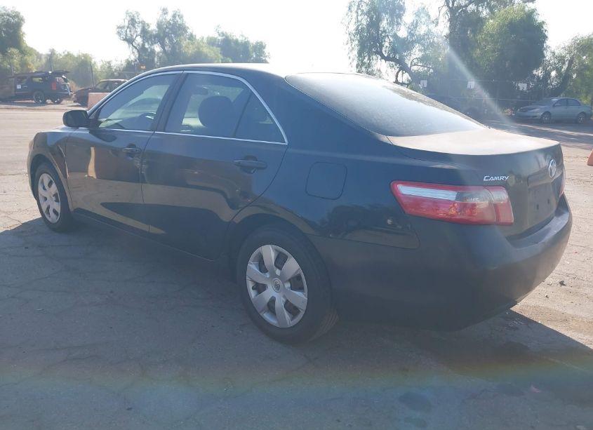 Photo 3 of 2007 Toyota Camry LE (VIN 4T1BE46K87U031599)