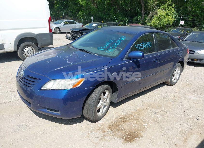 Photo 2 of 2007 Toyota Camry LE (VIN 4T1BE46K87U035667)