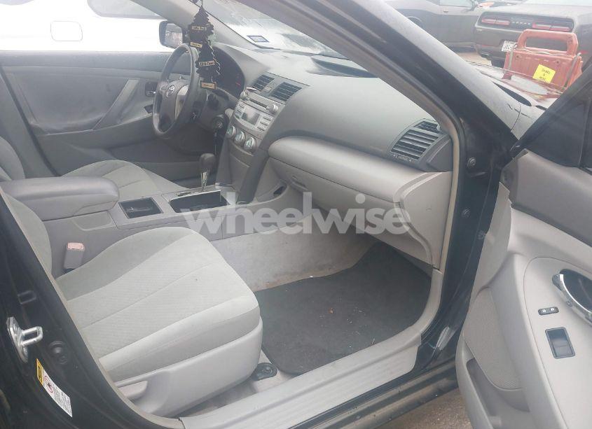 Photo 5 of 2007 Toyota Camry LE (VIN 4T1BE46K87U098378)