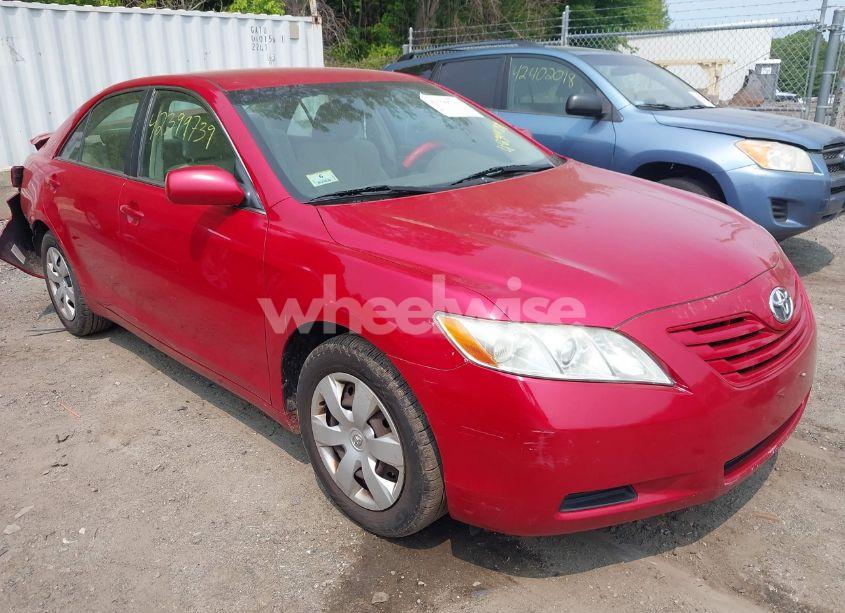 2007 Toyota Camry LE (VIN 4T1BE46K87U099000) main photo