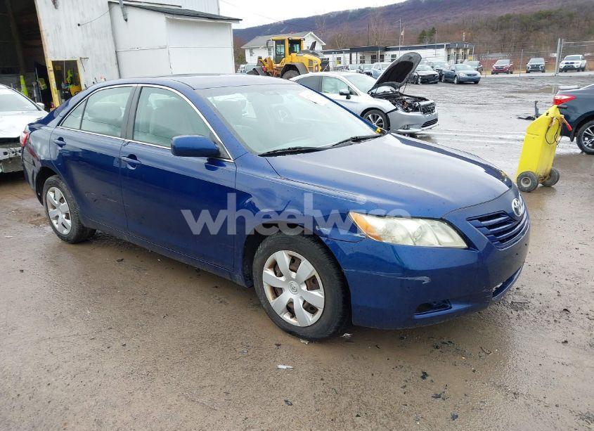 2007 Toyota Camry LE (VIN 4T1BE46K87U108780) main photo