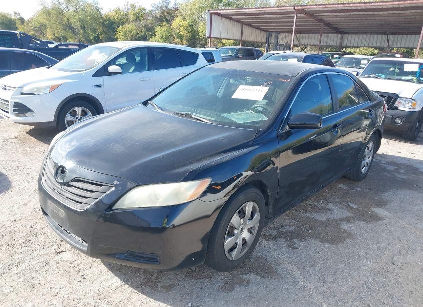 Photo 2 of 2007 Toyota Camry LE (VIN 4T1BE46K87U121061)
