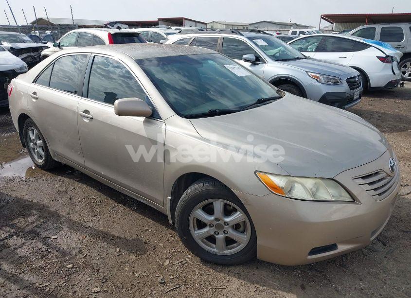 2007 Toyota Camry LE (VIN 4T1BE46K87U126244) main photo