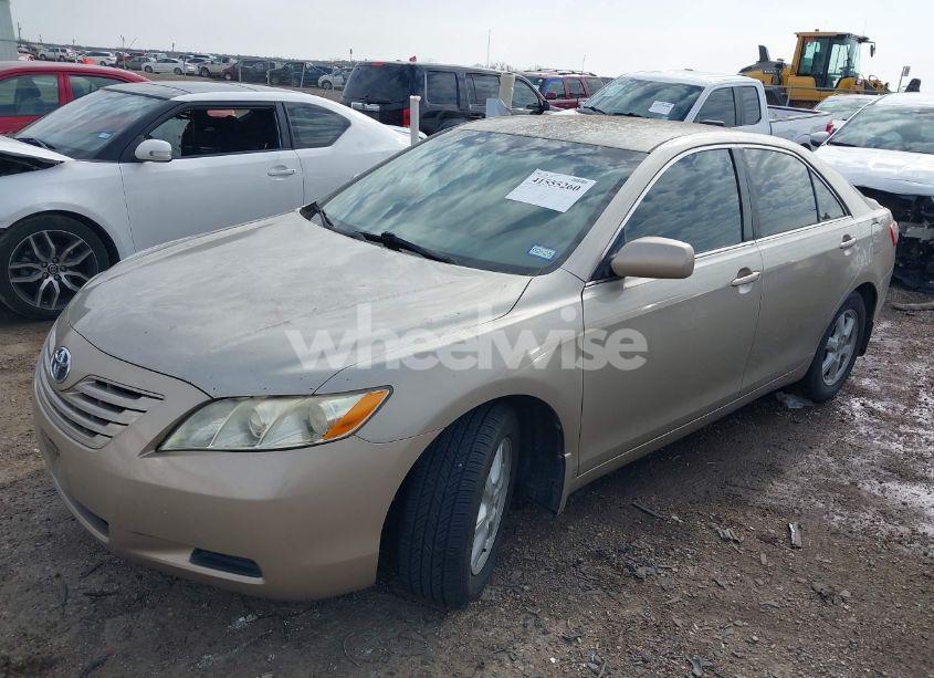 Photo 2 of 2007 Toyota Camry LE (VIN 4T1BE46K87U126244)