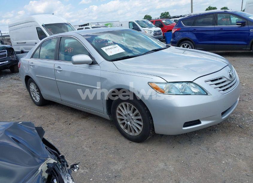 2007 Toyota Camry LE (VIN 4T1BE46K87U153654) main photo