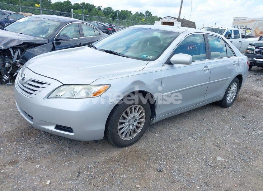 Photo 2 of 2007 Toyota Camry LE (VIN 4T1BE46K87U153654)