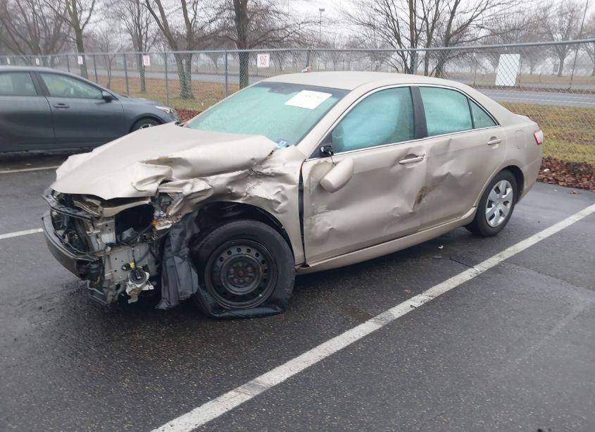 Photo 2 of 2007 Toyota Camry LE (VIN 4T1BE46K87U160426)