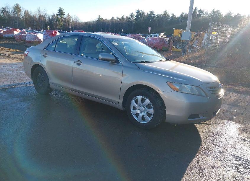 2007 Toyota Camry LE (VIN 4T1BE46K87U166937) main photo