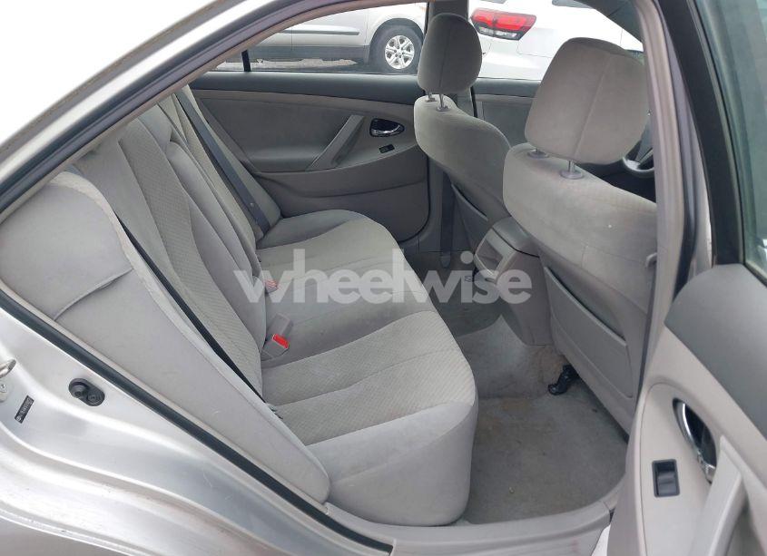 Photo 8 of 2007 Toyota Camry LE (VIN 4T1BE46K87U188131)