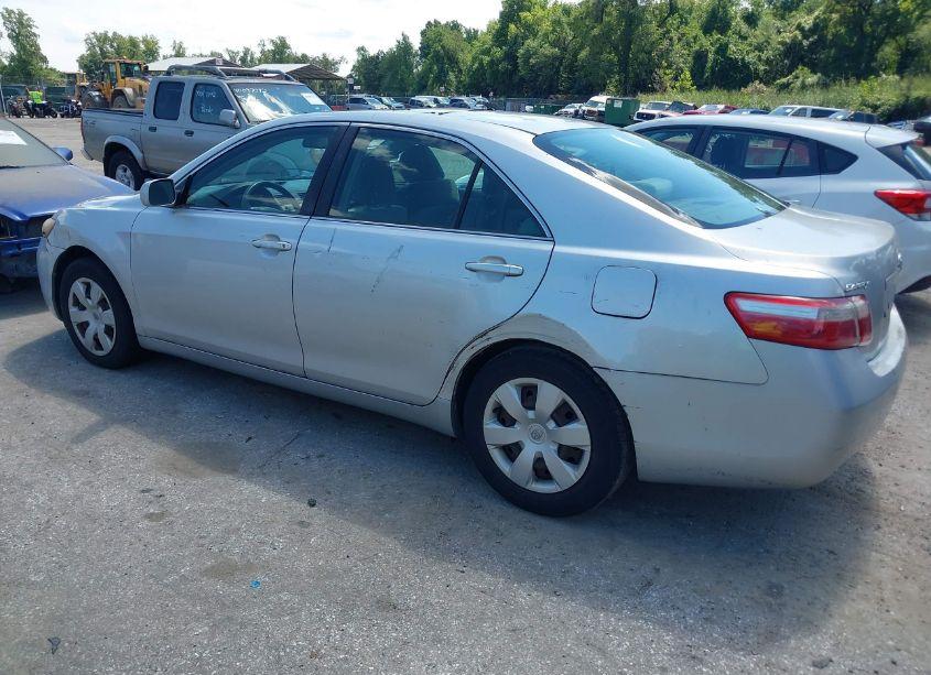 Photo 3 of 2007 Toyota Camry LE (VIN 4T1BE46K87U523386)