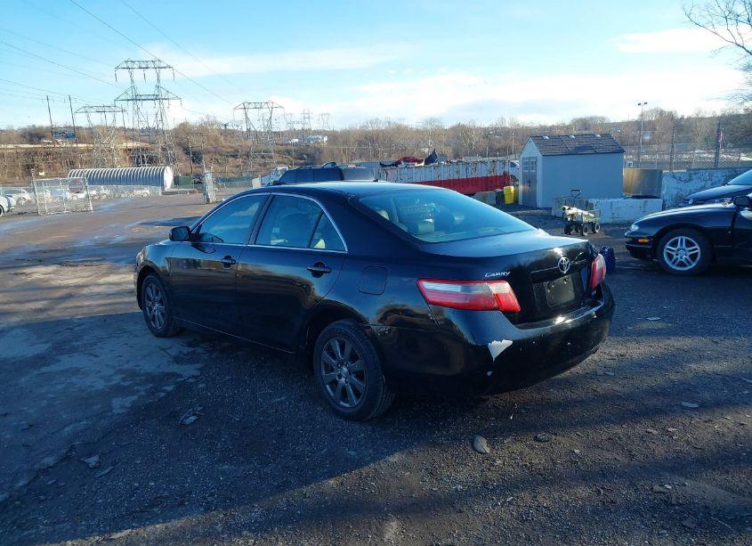 Photo 3 of 2007 Toyota Camry LE (VIN 4T1BE46K87U540852)