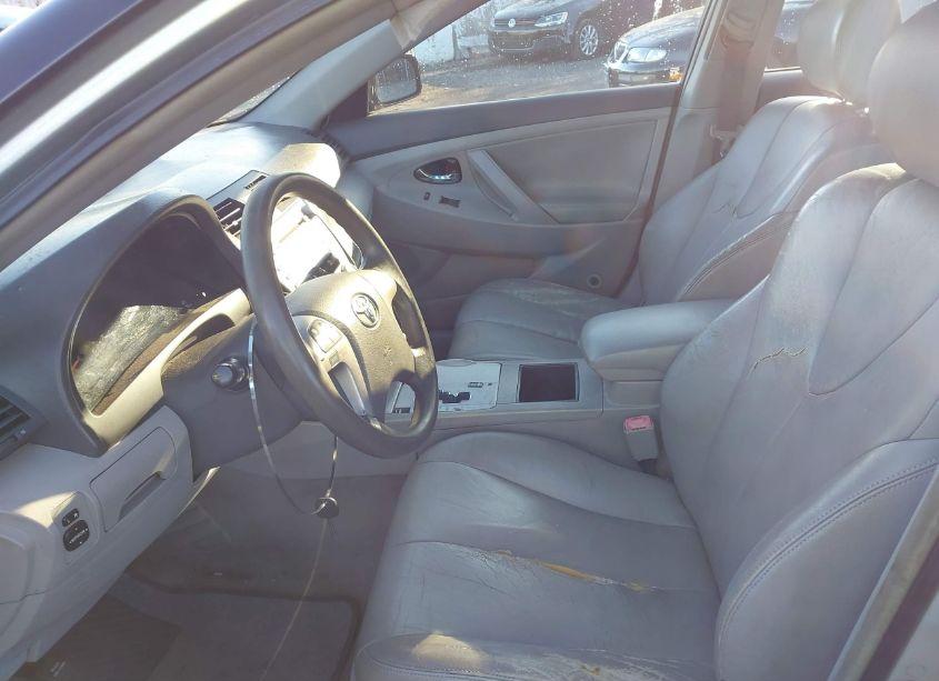 Photo 5 of 2007 Toyota Camry LE (VIN 4T1BE46K87U540852)