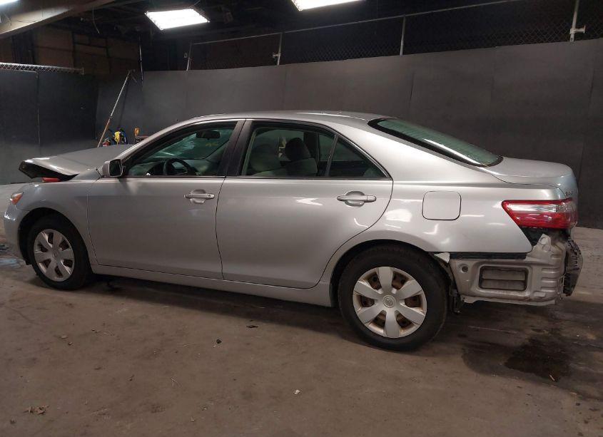 Photo 3 of 2007 Toyota Camry LE (VIN 4T1BE46K87U579165)