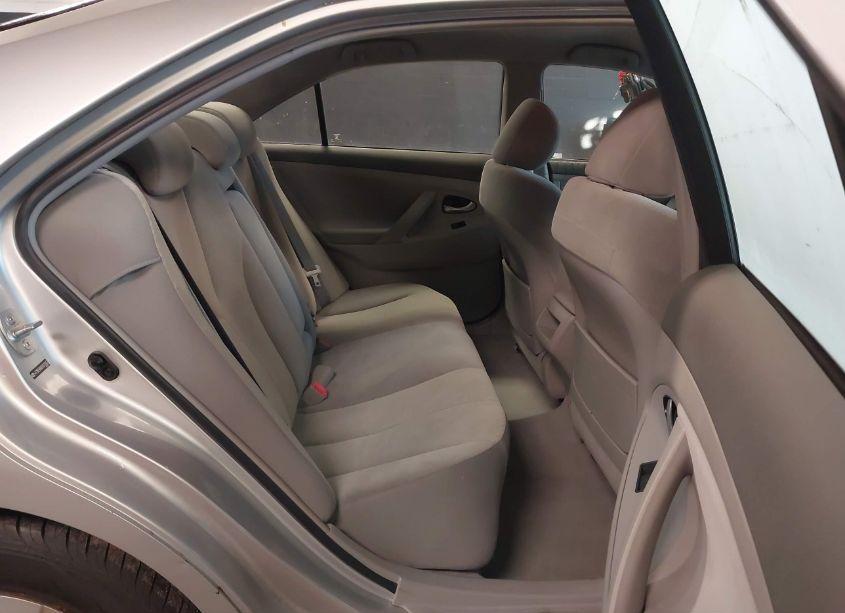 Photo 8 of 2007 Toyota Camry LE (VIN 4T1BE46K87U579165)