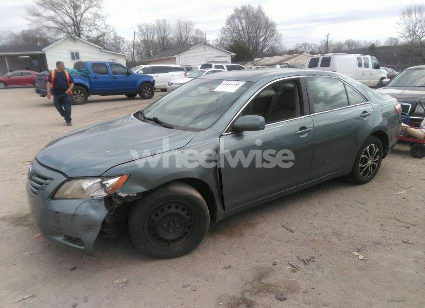 Photo 2 of 2007 Toyota Camry LE (VIN 4T1BE46K87U588660)