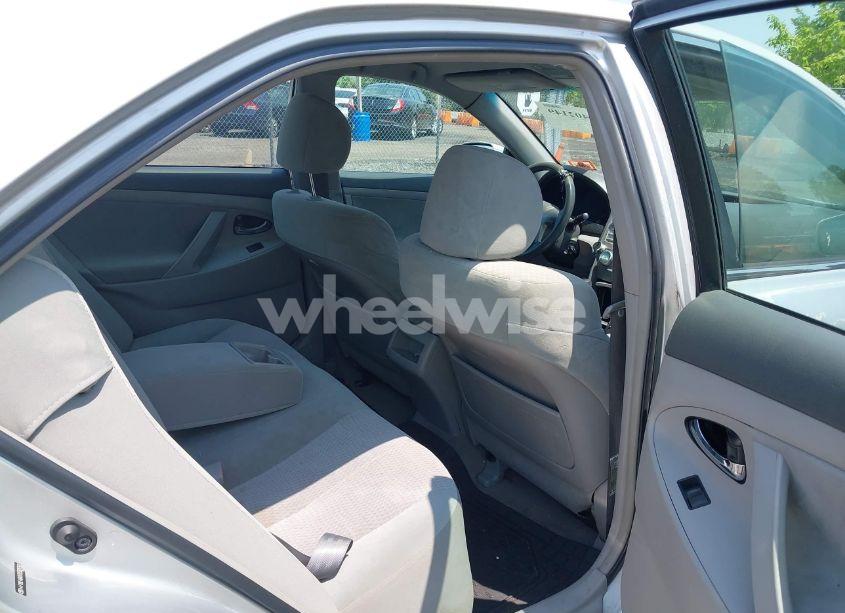 Photo 8 of 2007 Toyota Camry LE (VIN 4T1BE46K87U592658)