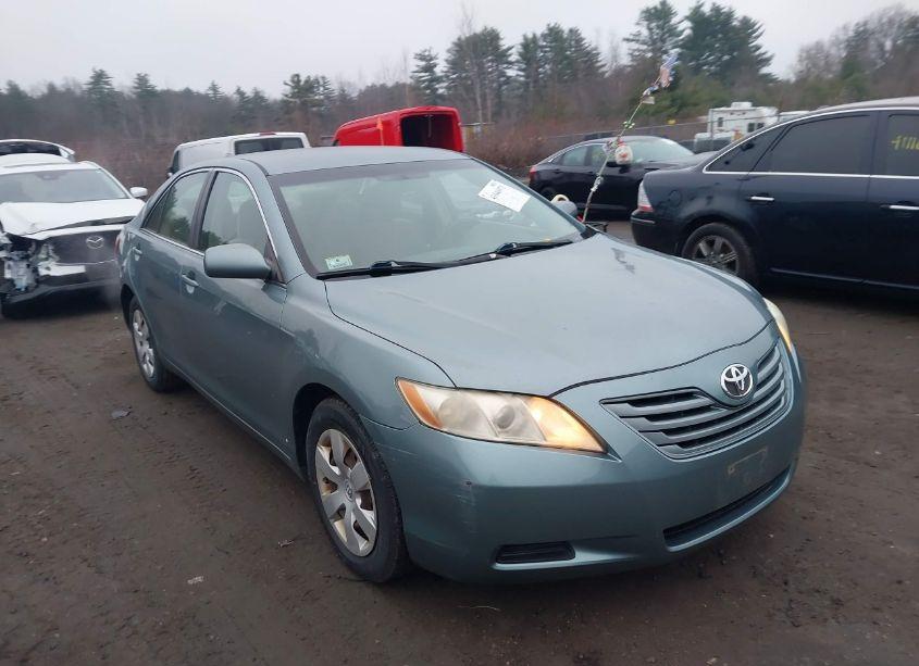 2007 Toyota Camry LE (VIN 4T1BE46K87U611760) main photo