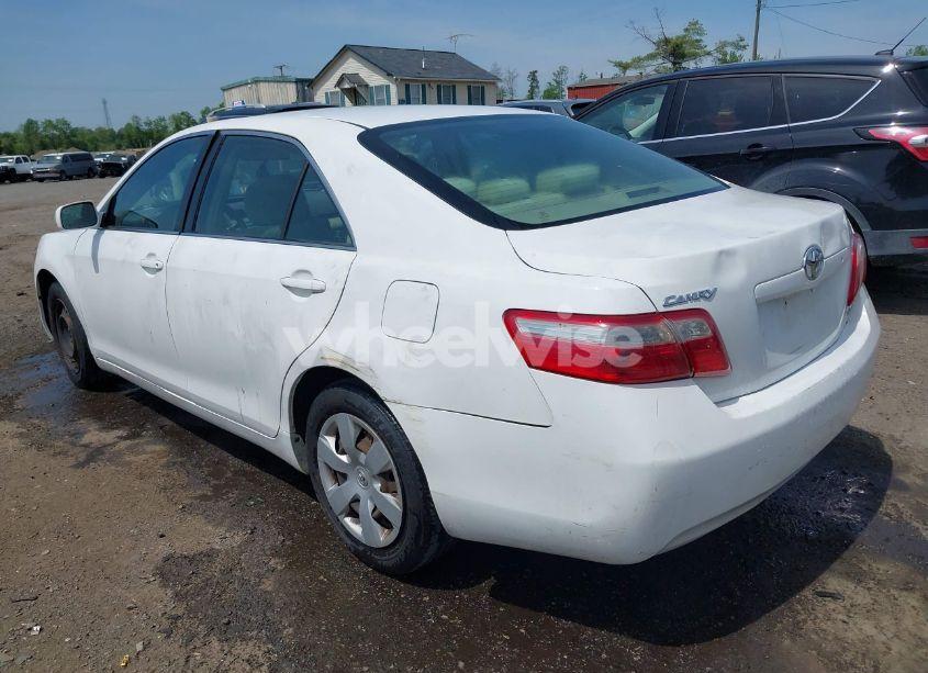 Photo 3 of 2007 Toyota Camry LE (VIN 4T1BE46K87U627117)