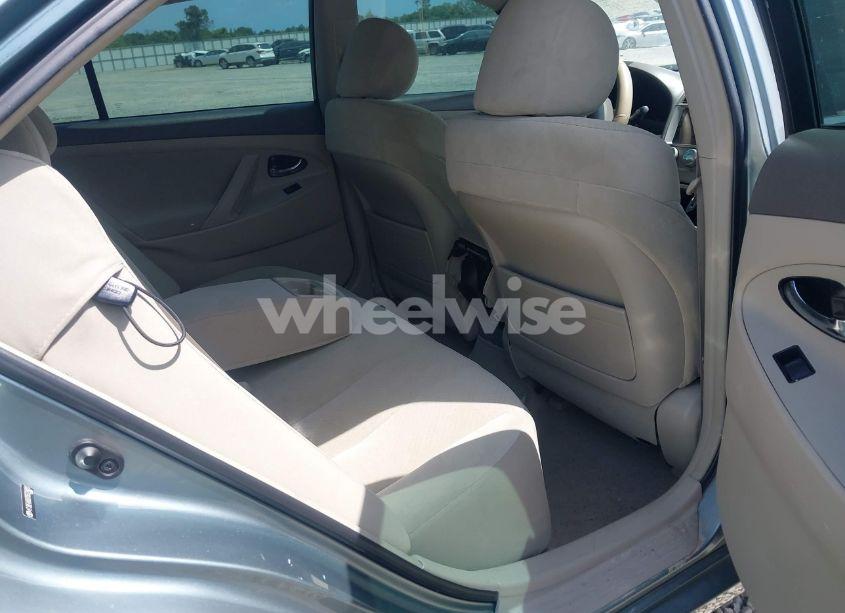 Photo 8 of 2007 Toyota Camry LE (VIN 4T1BE46K87U632401)