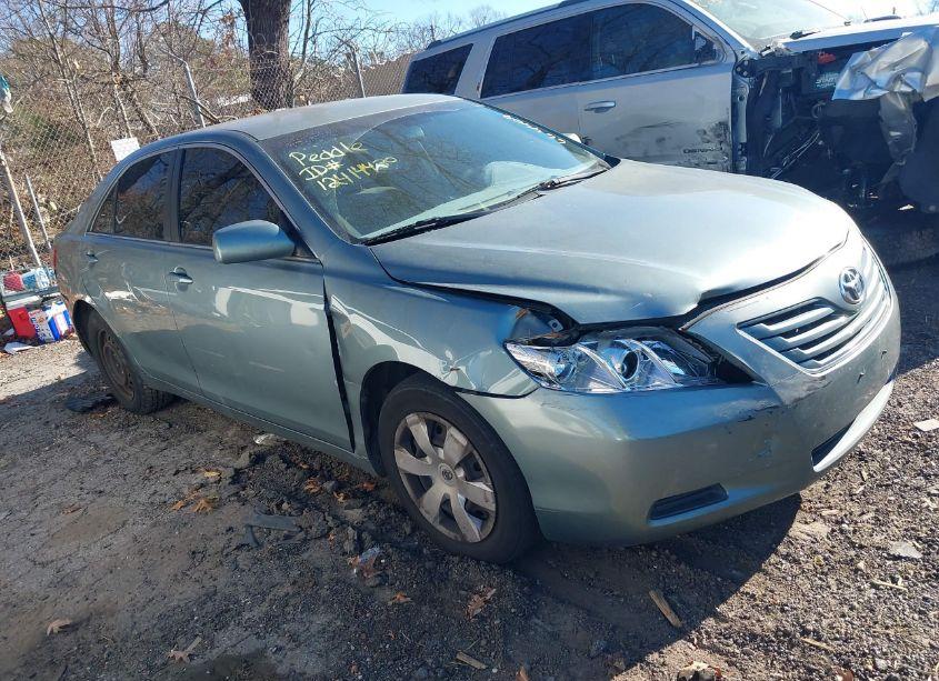 2007 Toyota Camry LE (VIN 4T1BE46K87U664409) main photo