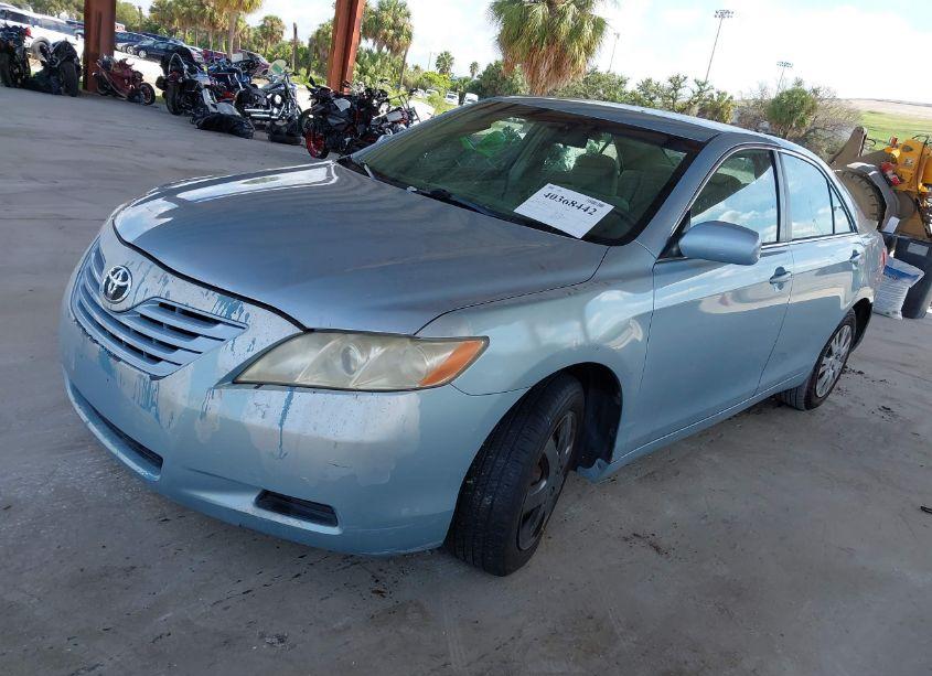 Photo 2 of 2007 Toyota Camry LE (VIN 4T1BE46K87U679931)