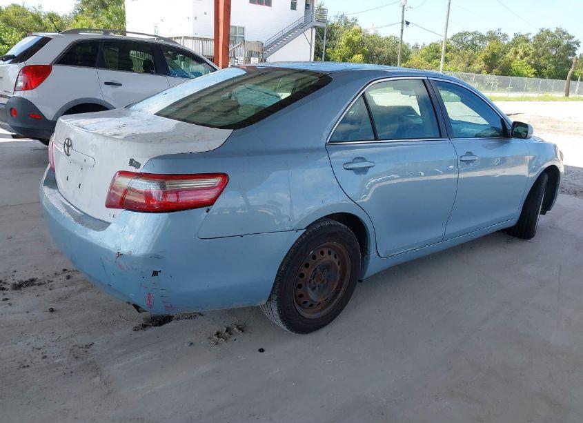 Photo 4 of 2007 Toyota Camry LE (VIN 4T1BE46K87U679931)