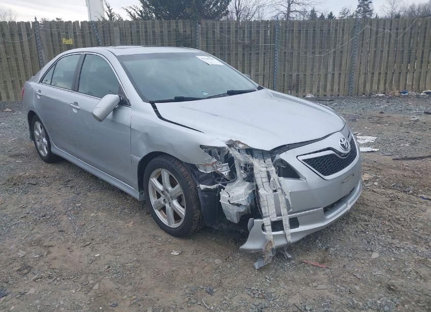 2007 Toyota Camry SE (VIN 4T1BE46K87U694395) main photo